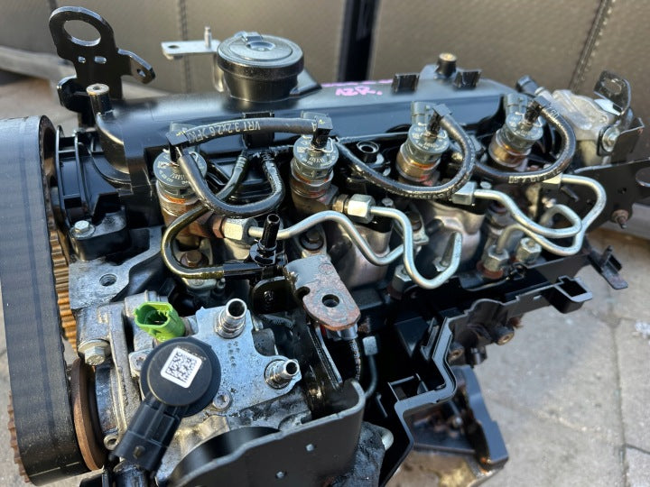Motor Renault Kangoo K9KB608 1.5 DCI Diesel Engine Unkomplett MOT5521504924kn