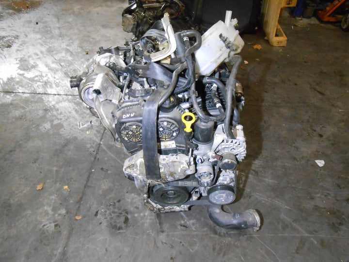 Motor VW Polo DNN DNND 2.0 TFSI 28TKm Benzin Engine Unkomplett MOT5664138317tl