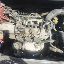 Laden Sie das Bild in den Galerie-Viewer, Motor Skoda Fabia II CHF 1.2 Benzin Engine Komplett MOT6047619415ky
