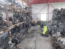 Laden Sie das Bild in den Galerie-Viewer, Motor Mazda RF7J 2.0 141PS 2006 Diesel Engine Unkomplett MOT6202142972rp