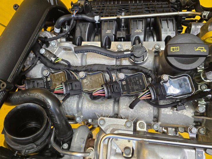 Motor Cupra Leon DGE DGE190360 1.4 TSI 204PS Hybrid Engine Unkomplett MOT6364522041sm