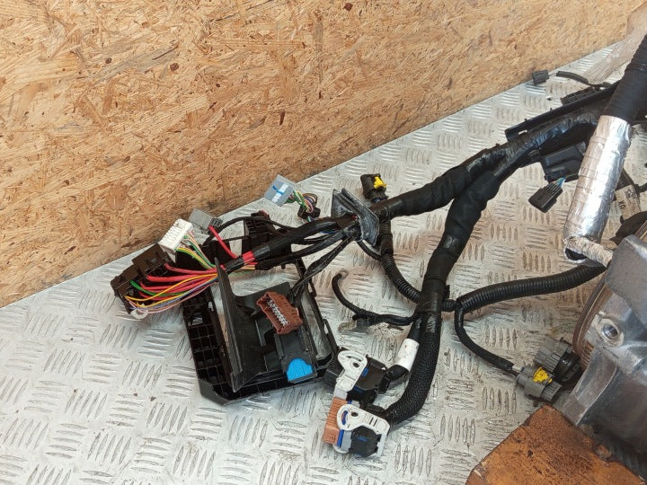 Motor Renault Clio V E-Tech Arkana H4M632 1.6 Hybrid Engine Unkomplett MOT7323853312er