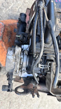 Laden Sie das Bild in den Galerie-Viewer, Motor Renault Trafic II G9UB630 2.5 150PS 2001 Diesel Engine Unkomplett MOT7373584767qh