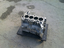 Laden Sie das Bild in den Galerie-Viewer, Motorblock Jaguar Land Rover Range I Diesel Unkomplett MOT8119265122je