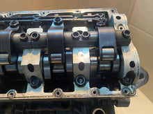 Laden Sie das Bild in den Galerie-Viewer, Motor VW T5 AXD 2.5 TDI 130PS 96kW Diesel Engine Unkomplett MOT8314937066nq