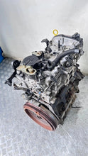 Laden Sie das Bild in den Galerie-Viewer, Motor Audi Q3 CUL 2.0 180PS 132kW Benzin Engine Unkomplett MOT8458326029ny