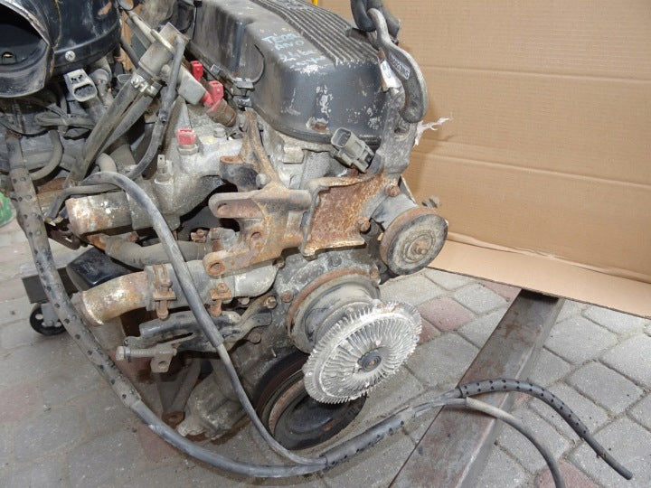 Motor Nissan Terrano I 2.4 Benzin Engine Komplett MOT8544942051jq