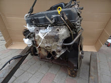 Laden Sie das Bild in den Galerie-Viewer, Motor Nissan Terrano I 2.4 Benzin Engine Komplett MOT8544942051jq