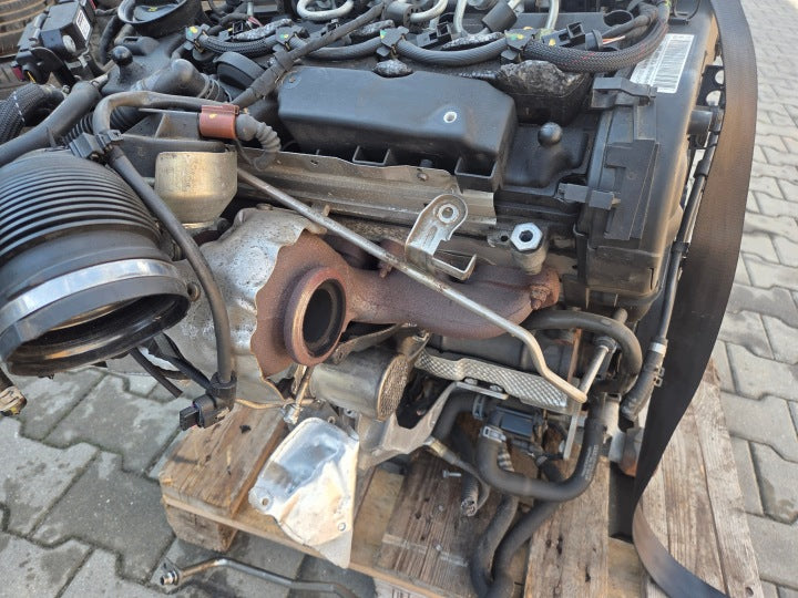Motor Audi A4 B8 CSU 2.0 TDI 133TKm Diesel Engine Komplett MOT8633222402vs