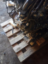 Laden Sie das Bild in den Galerie-Viewer, Motor Toyota Auris 8NR 1.2 Benzin Engine Unkomplett MOT8863652180qc