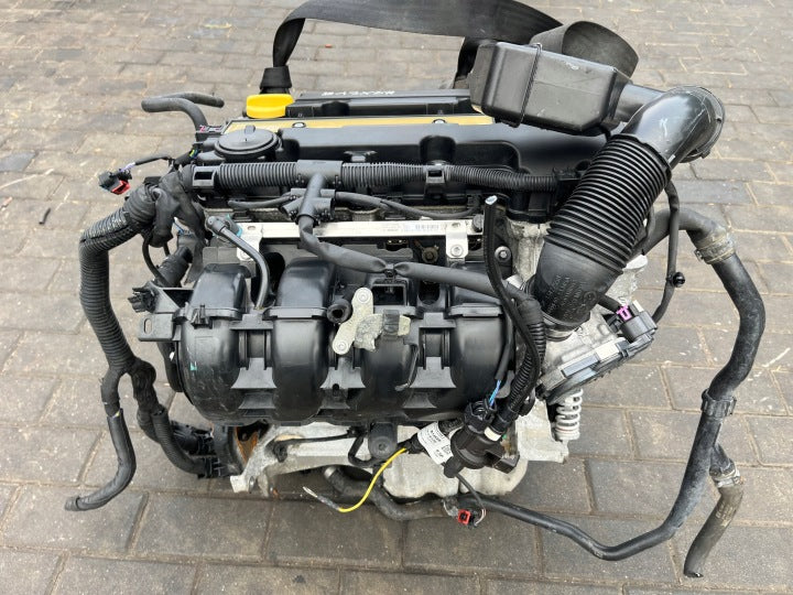Motor Opel Corsa E Meriva B B12XER 1.2 Benzin Engine Komplett MOT9020587576qj