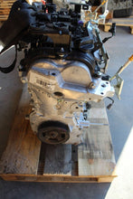 Laden Sie das Bild in den Galerie-Viewer, Motor Renault E-Tech H4MC632 1.6 2020 Hybrid Engine Unkomplett MOT9437708626jh