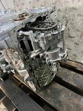 Laden Sie das Bild in den Galerie-Viewer, Motor BMW G30 G01 G11 B48B20A 2.0 25TKm Benzin Engine Unkomplett MOT9567410511wt