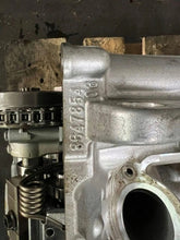 Laden Sie das Bild in den Galerie-Viewer, Motor BMW G30 G01 G11 B48B20A 2.0 25TKm Benzin Engine Unkomplett MOT9567410511wt