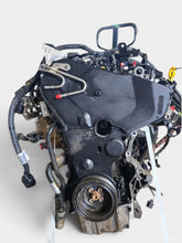 Laden Sie das Bild in den Galerie-Viewer, Motor VW Caddy I DFS DFSD 2.0 2016 Diesel Engine Unkomplett MOT9618044615tl