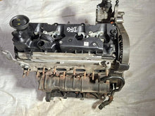 Laden Sie das Bild in den Galerie-Viewer, Motor VW Tiguan Passat B8 Touran DFG 2.0 TDI Diesel Engine Unkomplett MOT9623613805ol