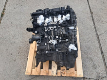 Load image into Gallery viewer, Motor BMW E60 E61 N47D20C 2.0 Diesel Engine Unkomplett MOT9861592242hp