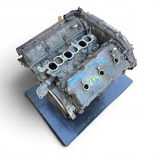 Laden Sie das Bild in den Galerie-Viewer, Motor Nissan Maxima A33 VQ30DE 3.0 Diesel Engine Unkomplett MOT9985431359cp