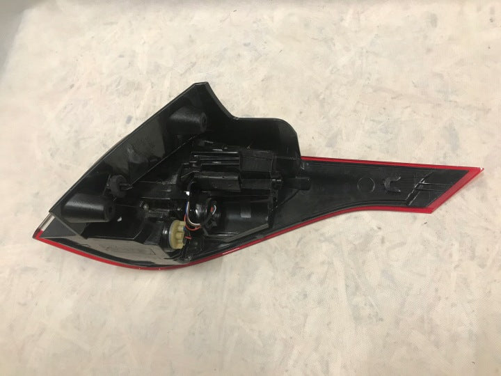 Rückleuchte Opel Crossland X LED Links Rearlight RUK1032130978jn