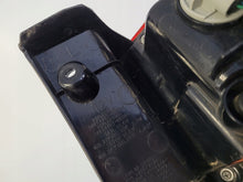Laden Sie das Bild in den Galerie-Viewer, Rückleuchte Mitsubishi Outlander III 2AR1YS1 Links Rearlight RUK1084555101ud