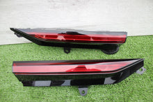 Laden Sie das Bild in den Galerie-Viewer, Rückleuchte Polestar 2 31698087 LED Rechts Rearlight RUK1090486266nb