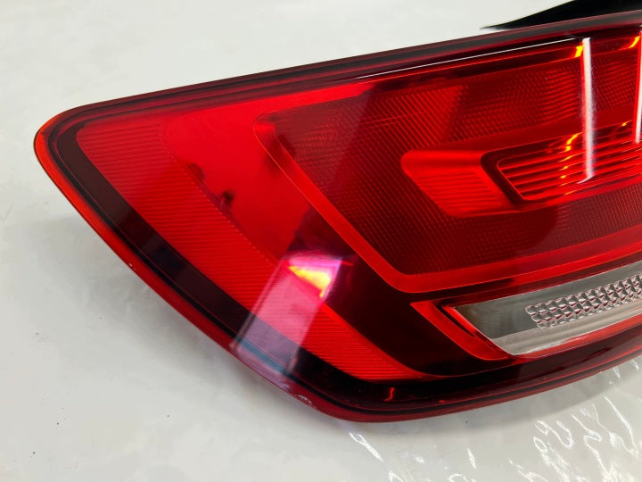 Rückleuchte Audi A4 B9 Avant 8W9945069 Links Rearlight RUK1210578833jv
