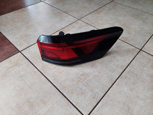 Laden Sie das Bild in den Galerie-Viewer, Rückleuchte VW Passat 3J0945096 Rechts Rearlight RUK1231023344lk