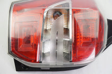 Laden Sie das Bild in den Galerie-Viewer, Rückleuchte Subaru Forester 84201-SG030 Links Rearlight RUK1237330539ax