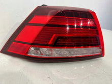 Laden Sie das Bild in den Galerie-Viewer, Rückleuchte VW VII Links Rearlight RUK1262811011bu