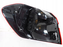 Laden Sie das Bild in den Galerie-Viewer, Rückleuchte BMW F45 24634572 Ein Stück (Rechts oder Links) Rearlight RUK1280693535tl