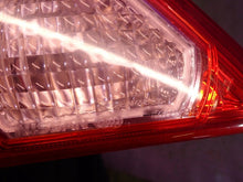Laden Sie das Bild in den Galerie-Viewer, Rückleuchte Nissan Tiida 26555EM01A Links Rearlight RUK1322125082fd