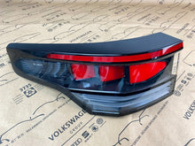Laden Sie das Bild in den Galerie-Viewer, Rückleuchte VW 57L945207A Links Rearlight RUK1322301337vs