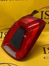 Laden Sie das Bild in den Galerie-Viewer, Rückleuchte Abarth 500 52007422 LED Ein Stück (Rechts oder Links) Rearlight RUK1328438750ww