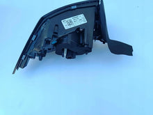 Laden Sie das Bild in den Galerie-Viewer, Rückleuchte Opel Astra L 9839298480 Links Rearlight RUK1328562894gb