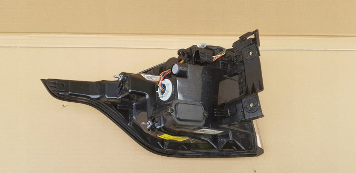 Rückleuchte Kia Sportage V Nq5 R2924-63040 LED Ein Stück (Rechts oder Links) RUK1330036177gm