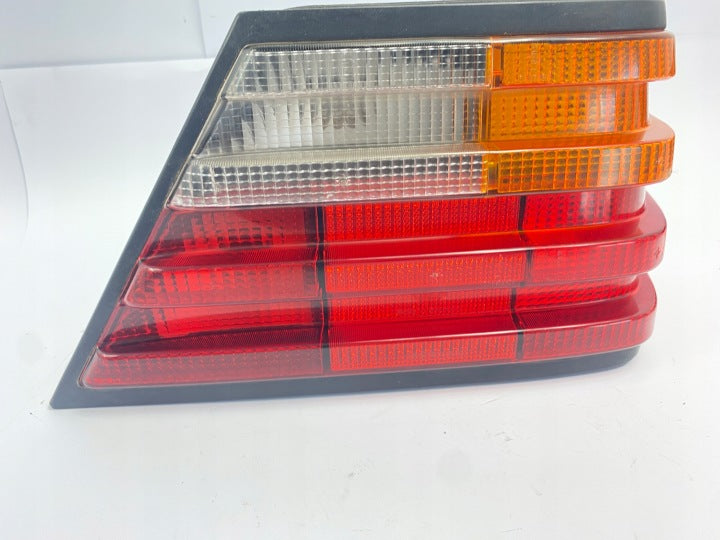 Rückleuchte Mercedes-Benz Cabrio SDV08118 Rechts Rearlight RUK1434698204ms