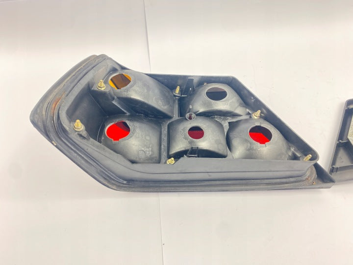 Rückleuchte Mercedes-Benz Cabrio SDV08118 Rechts Rearlight RUK1434698204ms