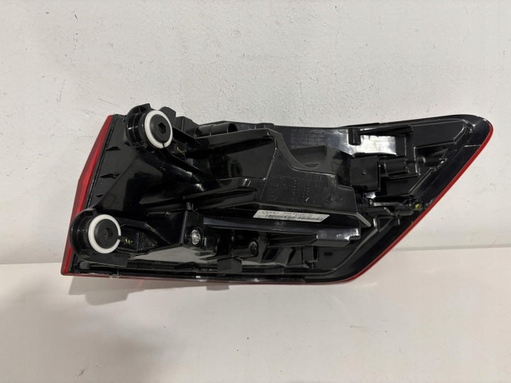 Rückleuchte Audi A4 B9 Avant 8W9945091AC Links Rearlight RUK1465482253zm