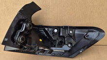 Laden Sie das Bild in den Galerie-Viewer, Rückleuchte VW Passat 3J0945095 Links Rearlight RUK1562816332tw