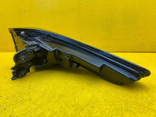 Laden Sie das Bild in den Galerie-Viewer, Rückleuchte VW 57L945207A Links Rearlight RUK1562820415cj