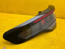 Laden Sie das Bild in den Galerie-Viewer, Rückleuchte VW 57L945207A Links Rearlight RUK1562820415cj