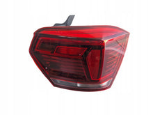 Laden Sie das Bild in den Galerie-Viewer, Rückleuchte VW Polo 2G0945208B Rechts Rearlight RUK1621650240ro