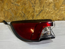 Laden Sie das Bild in den Galerie-Viewer, Rückleuchte Ford Kuga Links Rearlight RUK1677609755os