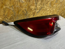 Laden Sie das Bild in den Galerie-Viewer, Rückleuchte Ford Kuga Links Rearlight RUK1677609755os