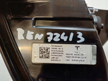 Laden Sie das Bild in den Galerie-Viewer, Rückleuchte Tesla Model 3 1502086-99-D Links Rearlight RUK1685360463ta