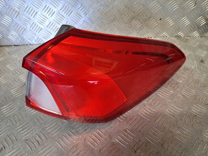 Rückleuchte Ford Focus JX7B-13404-EE Rechts Rearlight RUK1703024926df
