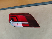 Laden Sie das Bild in den Galerie-Viewer, Rückleuchte VW Golf VIII 5H0945096E Rechts Rearlight RUK1705946408ed