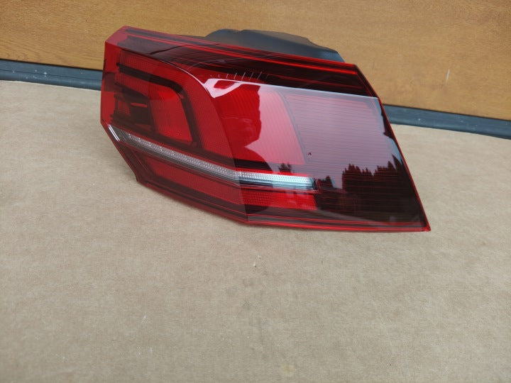 Rückleuchte VW Golf VIII 5H0945096E Rechts Rearlight RUK1705946408ed