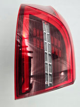 Laden Sie das Bild in den Galerie-Viewer, Rückleuchte VW Passat B8 3G9945207C Links Rearlight RUK1774613322wm