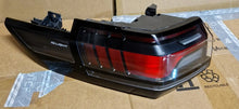 Laden Sie das Bild in den Galerie-Viewer, Rückleuchte VW I 1T3945207C Links Rearlight RUK1878313876bs